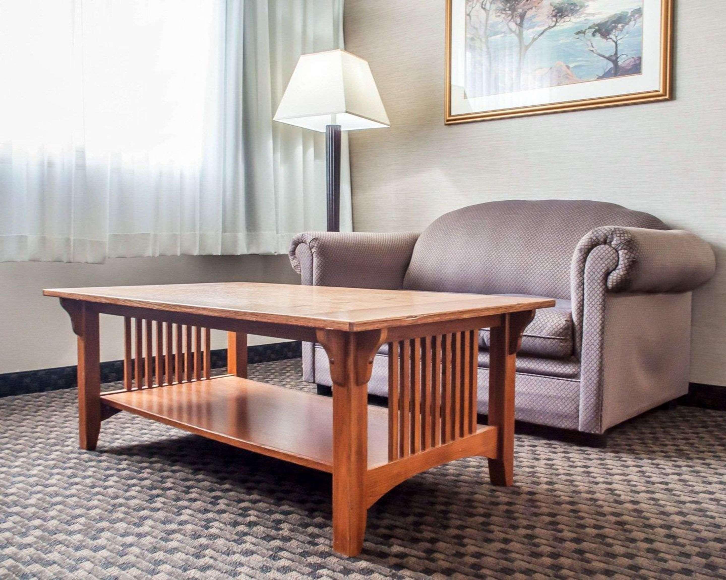 Quality Inn & Suites Vestal Binghamton Near University מראה חיצוני תמונה